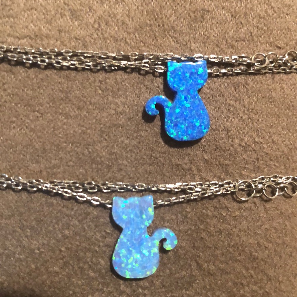Mop sterling silver cat pendant